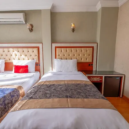 Big Apple And * Istanbul