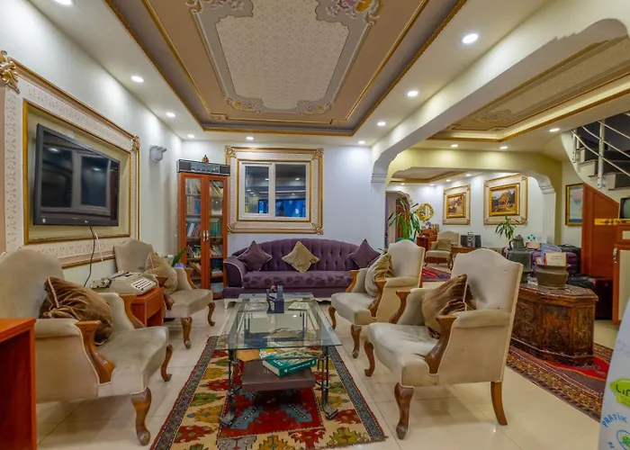 Big Apple Hotel&hostel Hostel