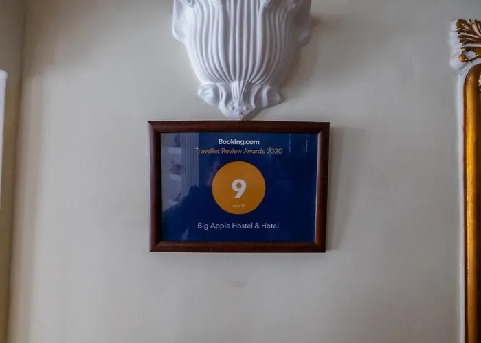 Big Apple Hotel&hostel *