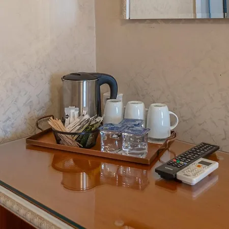 Big Apple And * Istambul